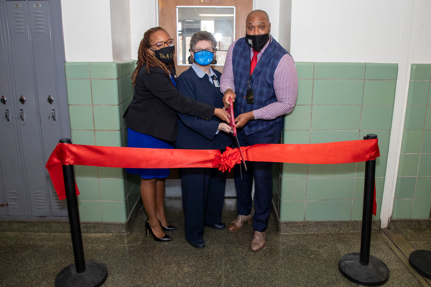 Uniondale High School launches new barbering program Herald Community
